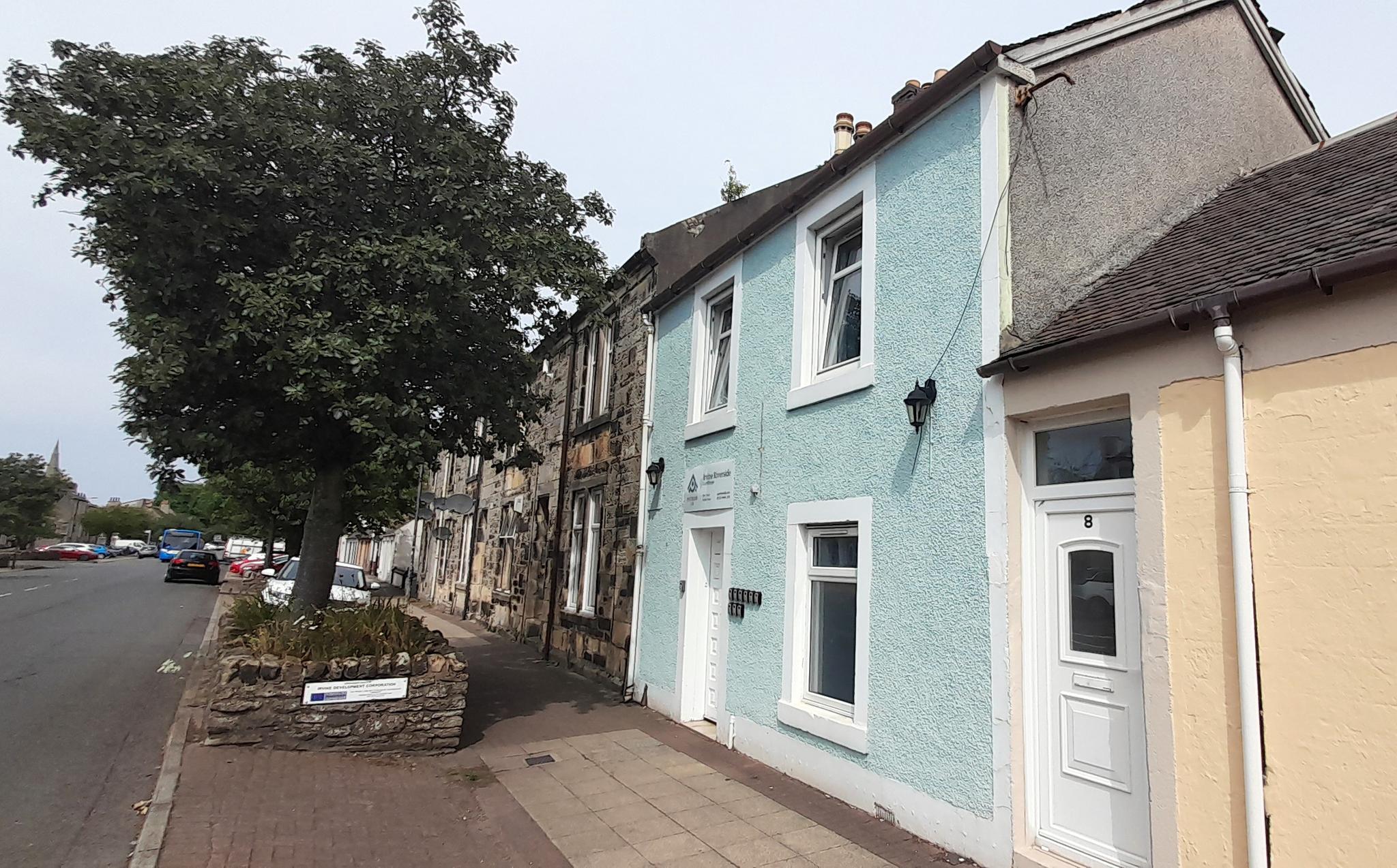 Irvine Riverside Guesthouse3